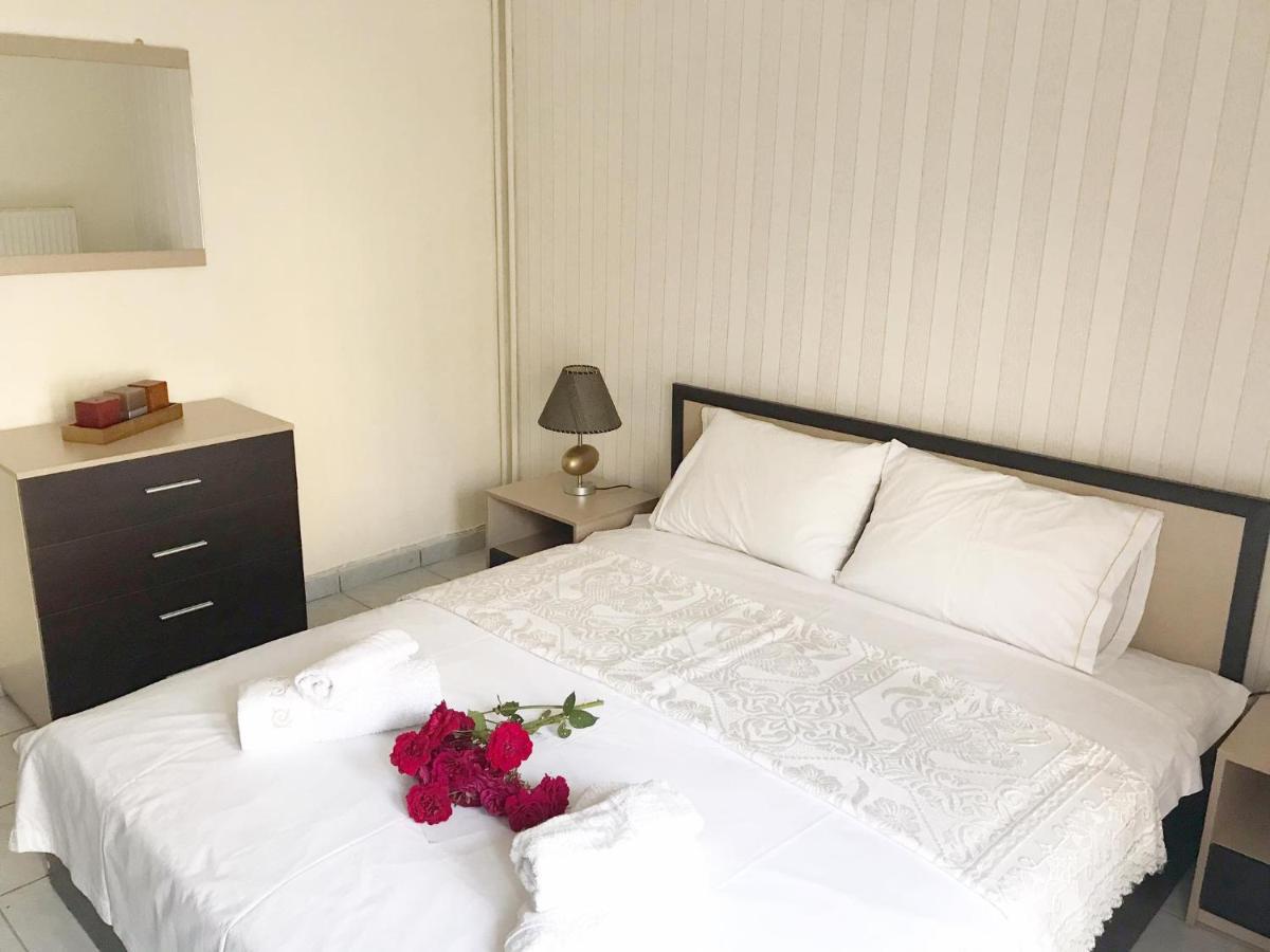 Anastasia'S Home Nea Peramos  Ngoại thất bức ảnh