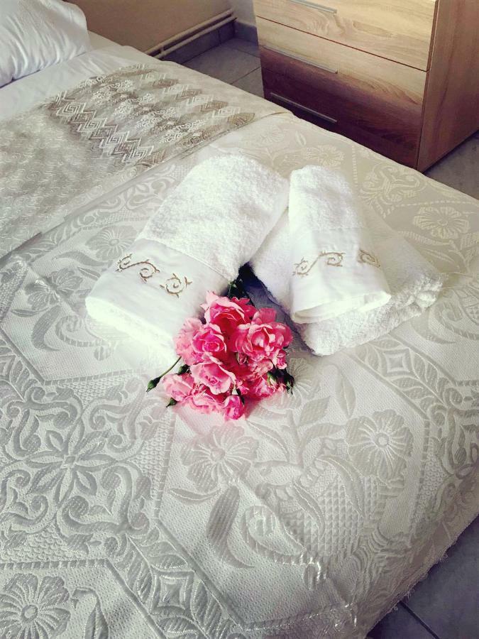 Anastasia'S Home Nea Peramos  Ngoại thất bức ảnh